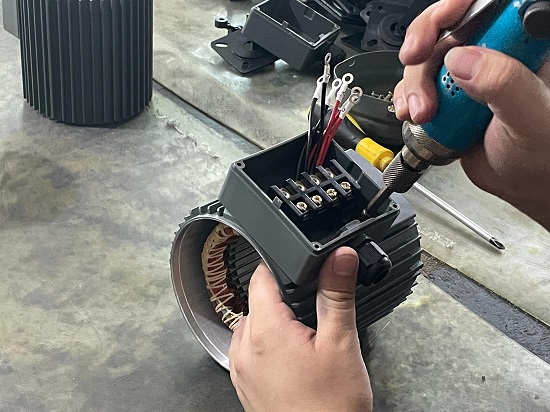 齒輪減速電機